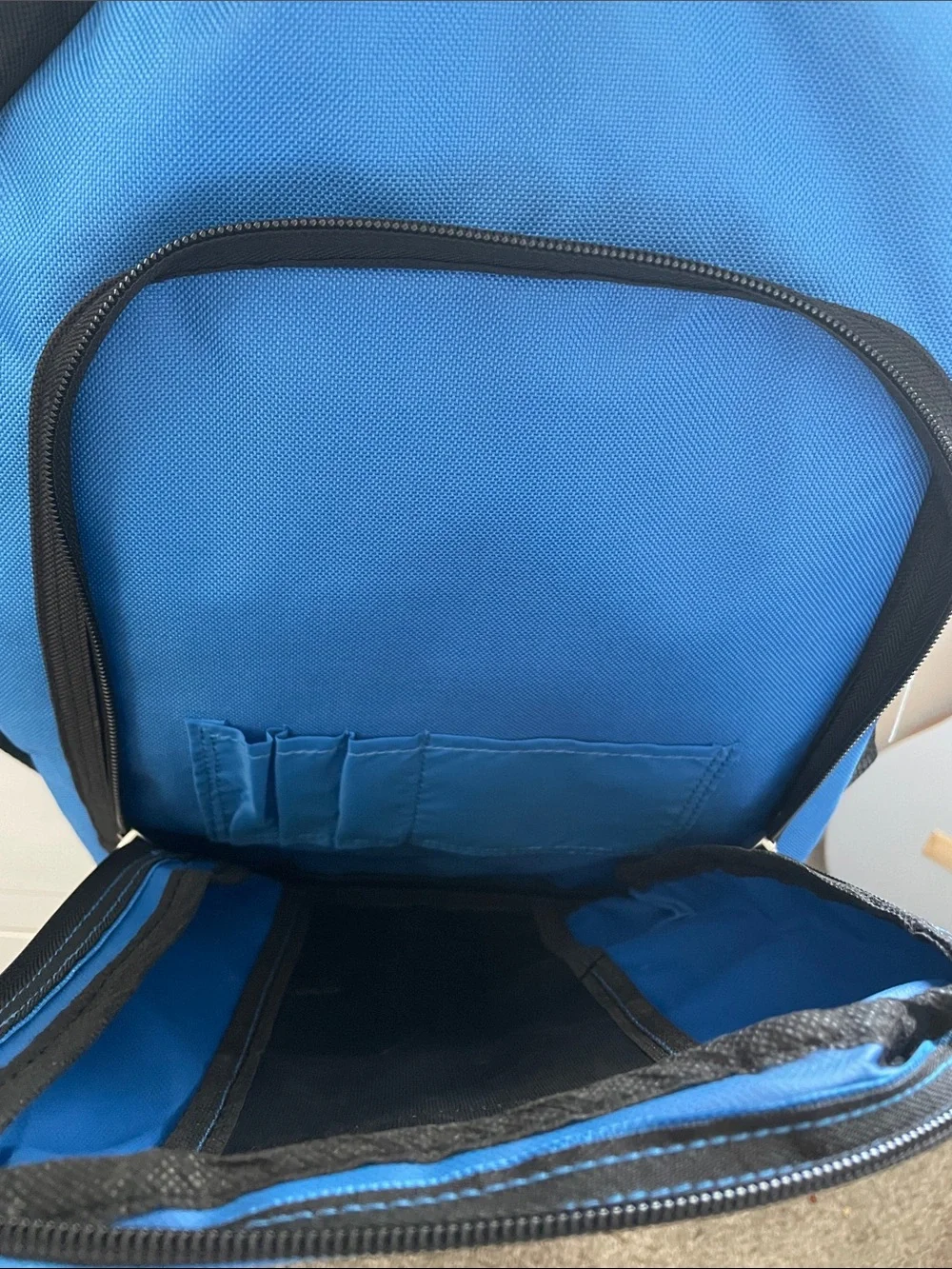 Everest Blue Mutli-zipper Backpack -NEW